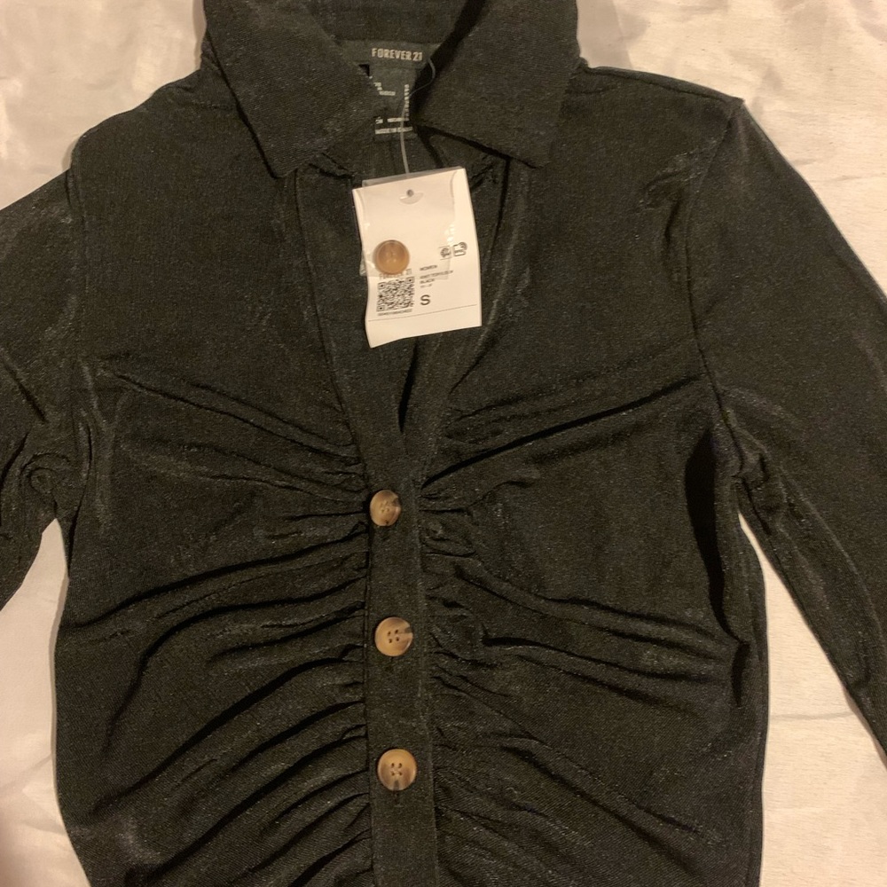 Ruched Cropped Shirt